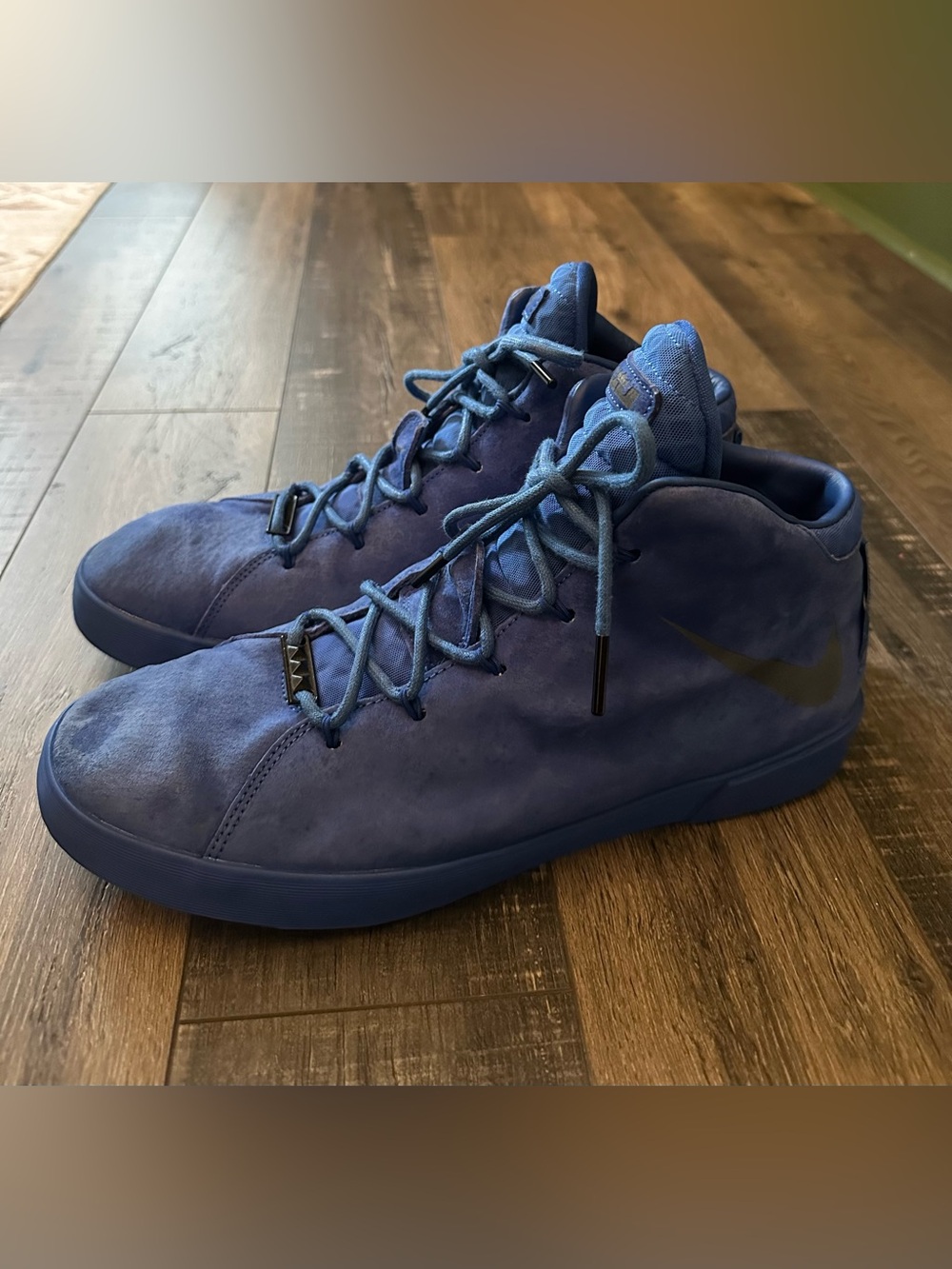 Mens Size 13 Nike LeBron 12 NSW Lifestyle QS Game Royal Blue Suede